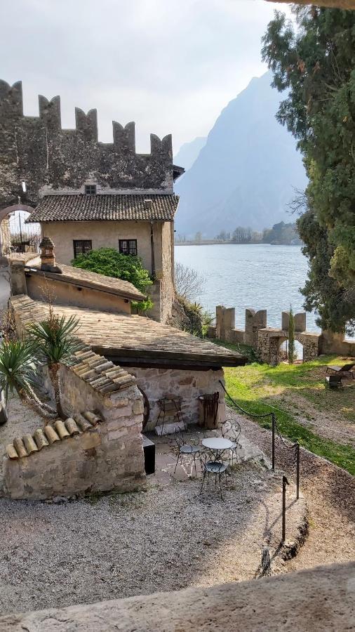 Castel Toblino Apartments Calavino Exterior foto